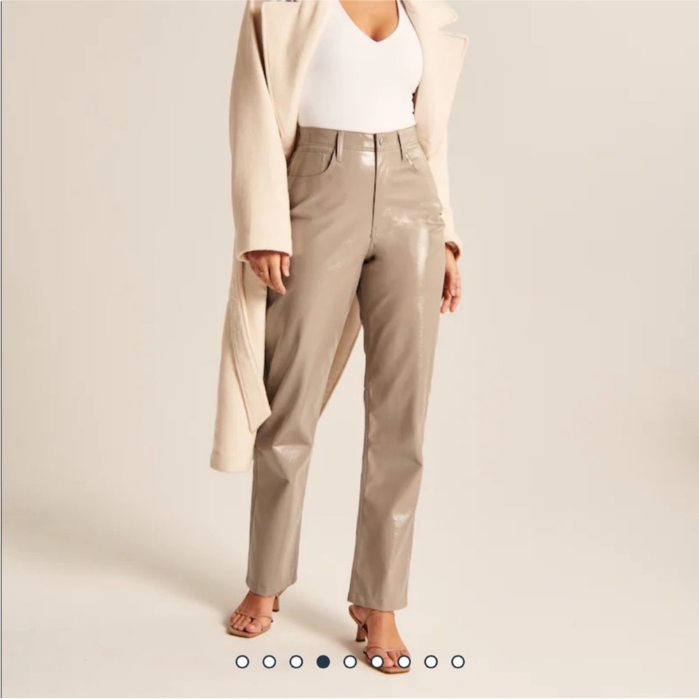 NWT Abercrombie 90s straight patent pants extra short 0 / 25 XS